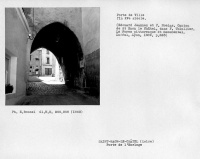 Porte de ville avec ses vantaux