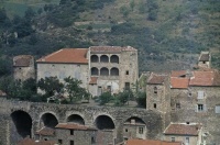 Château et fortifications