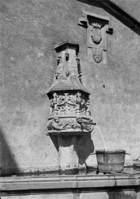 Fontaine du Theron