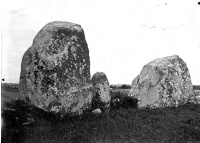 Vingt-sept menhirs dits de Sainte-Barbe