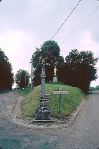 Calvaire à l'intersection du chemin de Vauconcourt et de Grandecourt
