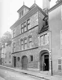 Maison du 15e siècle, dite Hôtel Thomassin