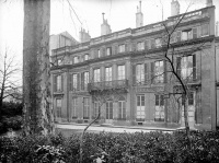 Ancien hôtel de Courteilles ou de Rochechouart, actuellement ministère de l'éducation nationale