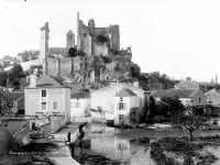 Château baronial ou des Evêques de Poitiers