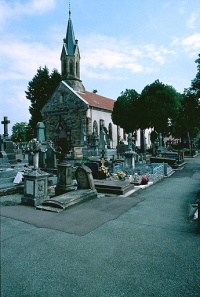 Eglise de Brasse (ancienne) , actuellement chapelle du cimetière