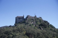 Chapelle faisant partie des ruines de Morcairol