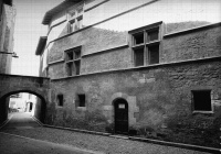 Ancien hôtel de Sade, actuellement musée lapidaire