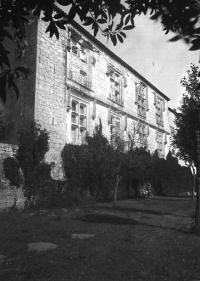 Château et son moulin à vent