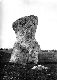 Menhir dit Pierre Cornue
