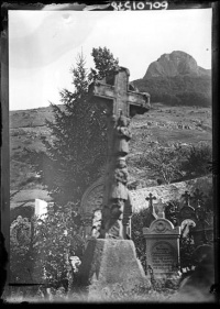 Croix de cimetière du 16e siècle