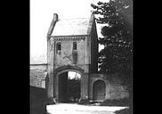 Restes du prieuré de Saint-Gabriel