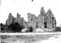 Eglise (ruines)