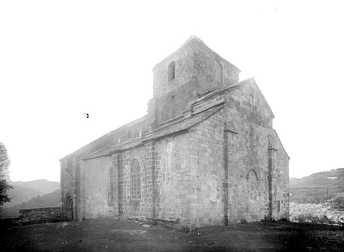 Eglise Saint-Pierre de Bredons