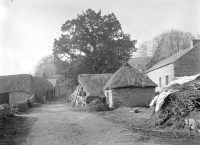 Mottes féodales dites Les Bourgs Heusas