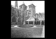 Ancienne cathédrale Saint-Tugdual et cloître