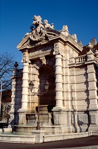 Fontaine monumentale