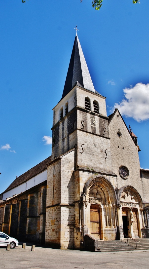 Photo Ambronay - église Notre Dame