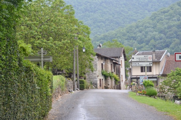 Photo Bolozon - la commune