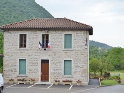 Photo paysage et monuments, Bolozon - la mairie