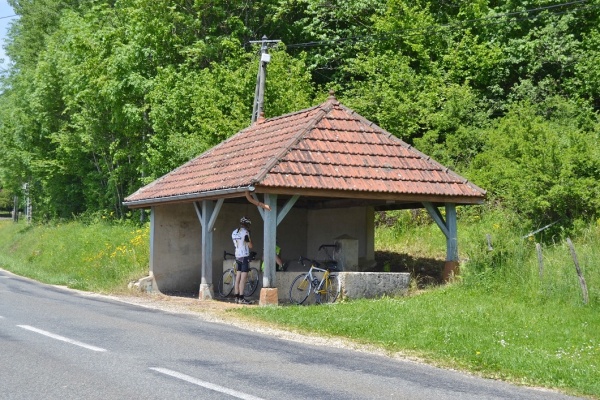 Photo Brénod - le lavoir