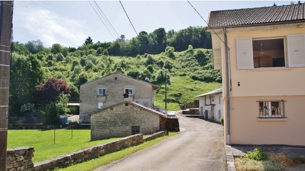 Photo Ceignes - Le Village