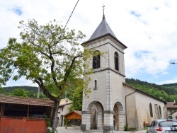 Photo paysage et monuments, Challes-la-Montagne - église Saint Alban