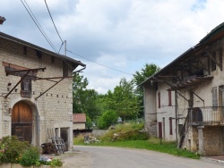 Photo paysage et monuments, Challes-la-Montagne - la commune