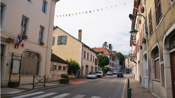 Photo Châtillon-en-Michaille - la commune