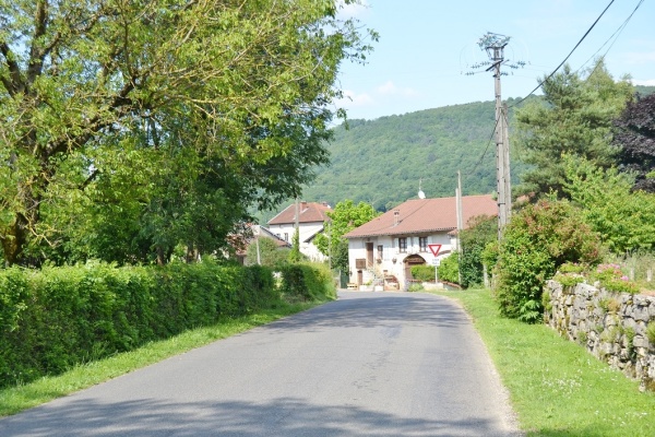 Photo Chavannes-sur-Suran - la commune