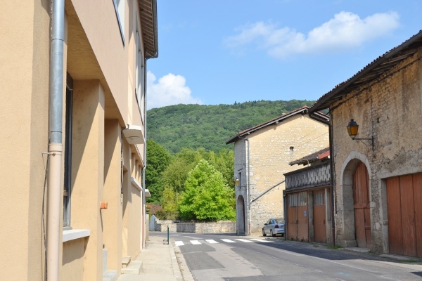 Photo Chavannes-sur-Suran - la commune