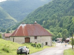 Photo paysage et monuments, Chézery-Forens - la commune