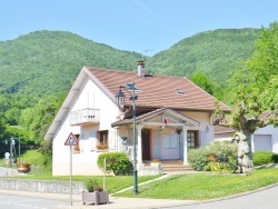 Photo paysage et monuments, Confort - la mairie