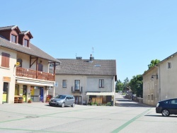 Photo paysage et monuments, Confort - la commune