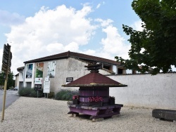 Photo paysage et monuments, Cormoranche-sur-Saône - le Village