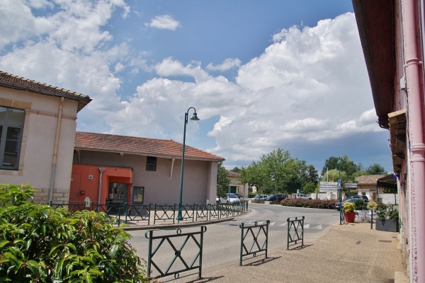 Photo Cormoranche-sur-Saône - le Village