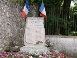 Photo paysage et monuments, Dortan - le monument aux morts