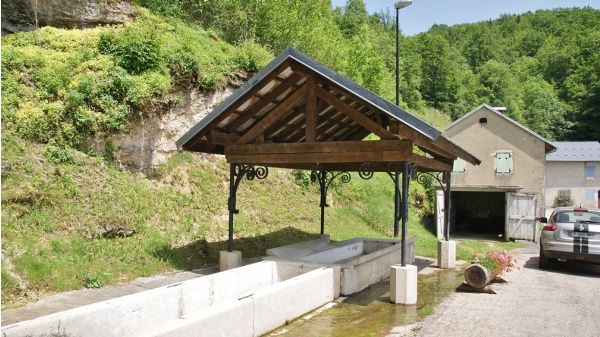 Photo Le Grand-Abergement - le lavoir