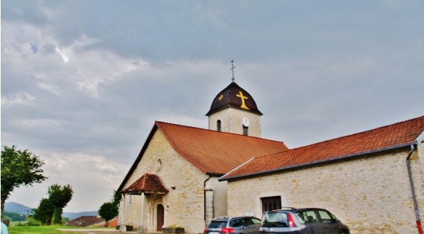 Photo Hautecourt-Romanèche - L'église