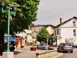 Photo paysage et monuments, Hauteville-Lompnes - La Commune