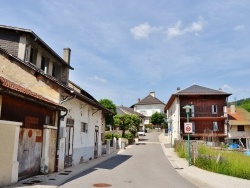 Photo paysage et monuments, Hauteville-Lompnes - La Commune