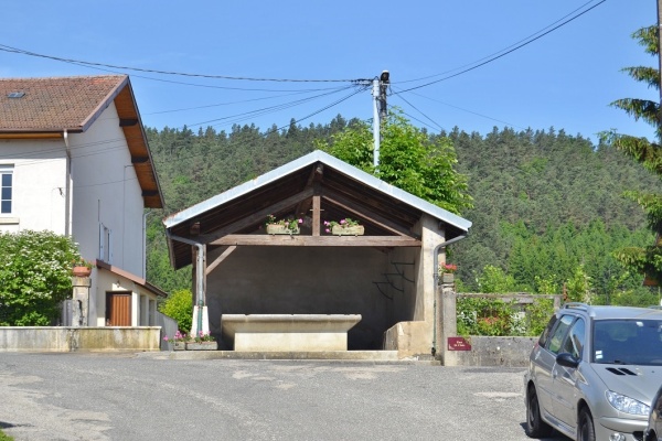 Photo Maillat - le lavoir