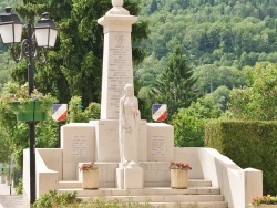 Photo paysage et monuments, Martignat - le monument aux morts