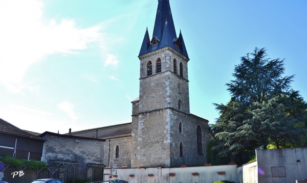 Photo Meximieux - *église St Apollinaire