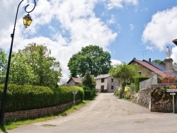 Photo paysage et monuments, Nivollet-Montgriffon - la commune