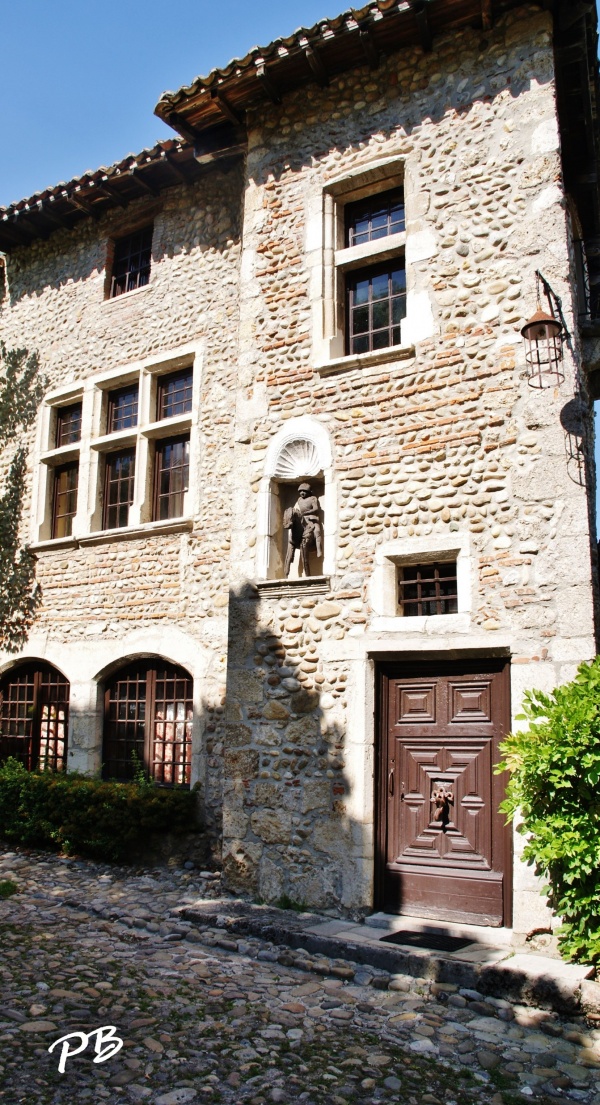 Photo Pérouges - Le Village