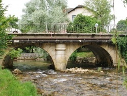 Photo paysage et monuments, Poncin - Pont sur le Veyron