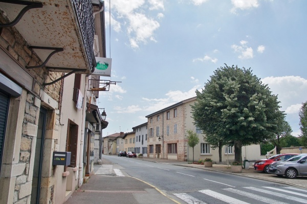 Photo Pont-de-Veyle - le Village