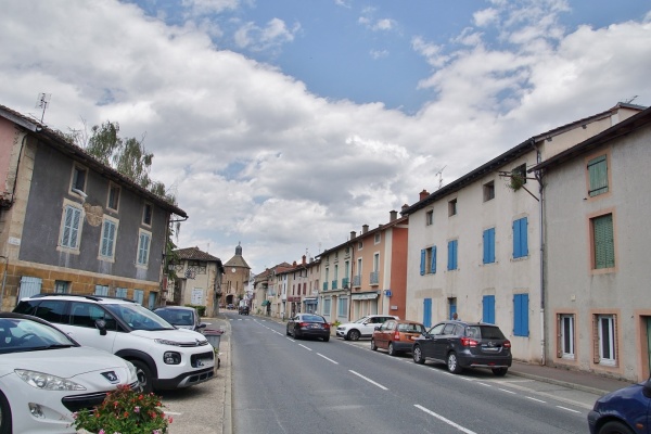 Photo Pont-de-Veyle - le Village