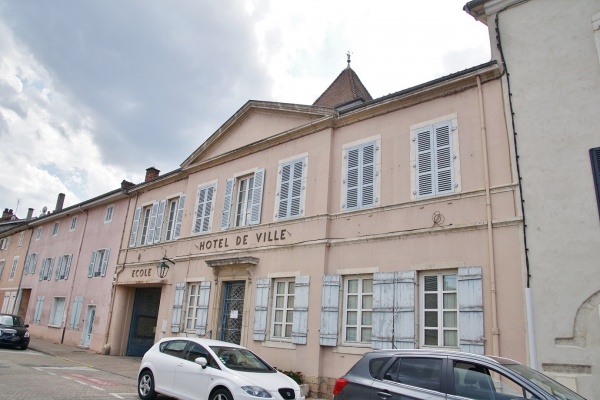 Photo Pont-de-Veyle - la Mairie