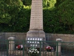 Photo paysage et monuments, Ramasse - le monument aux morts